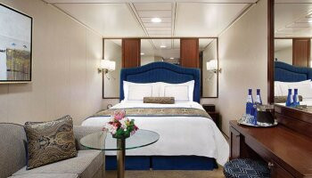 1548636829.9179_c370_Oceania Cruises Sirena Accommodation inside-stateroom.jpg